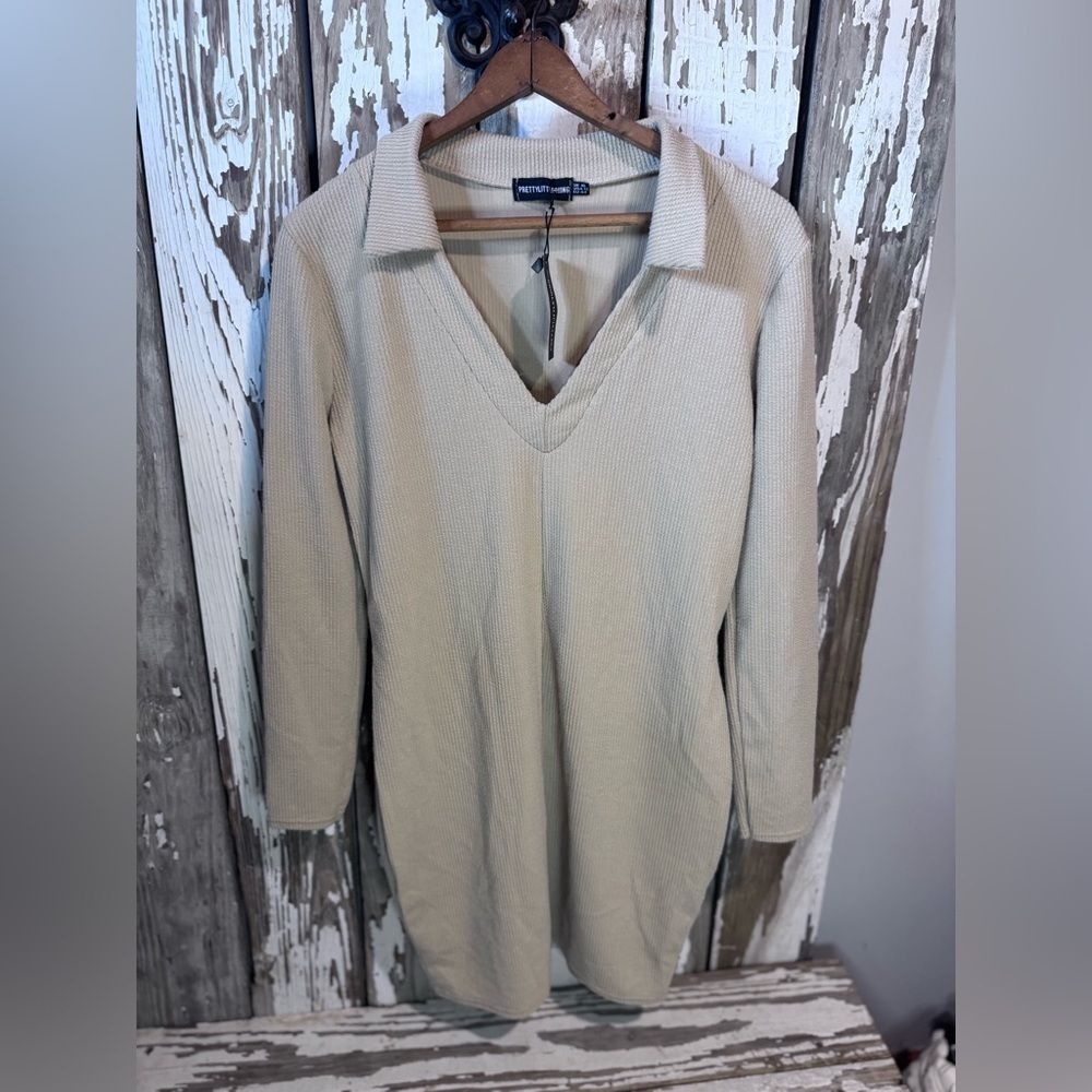 PRETTYLITTLETHING Ribbed Beige V-Neck Collared Dress Size 12 NWT